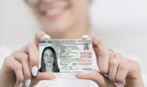 Qué hacer si te deniegan el permiso de residencia y cómo recurrir
